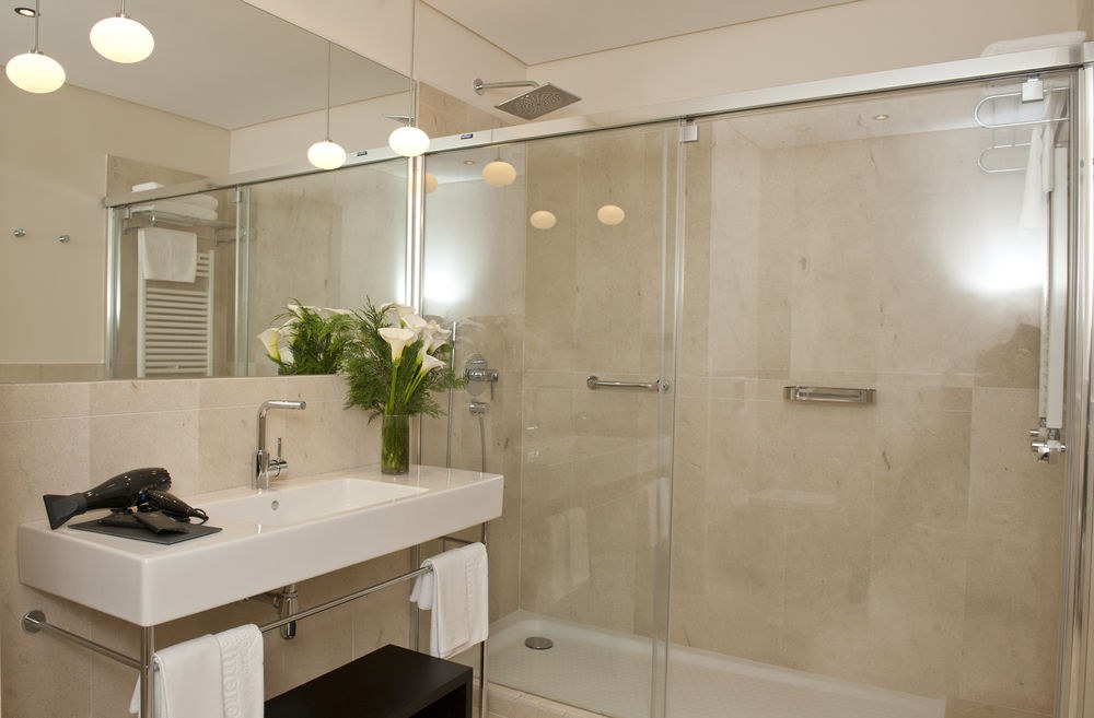GRAN HOTEL SARDINERO photo 2