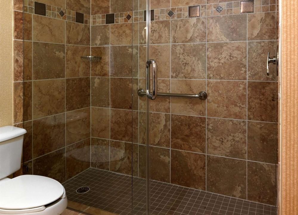 DoubleTree by Hilton Dallas - Love Field photo 3