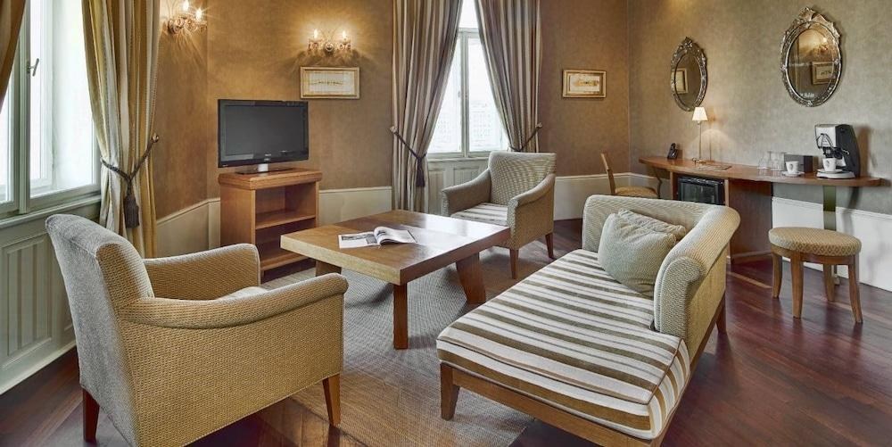 MAMAISON HOTEL RIVERSIDE photo 4