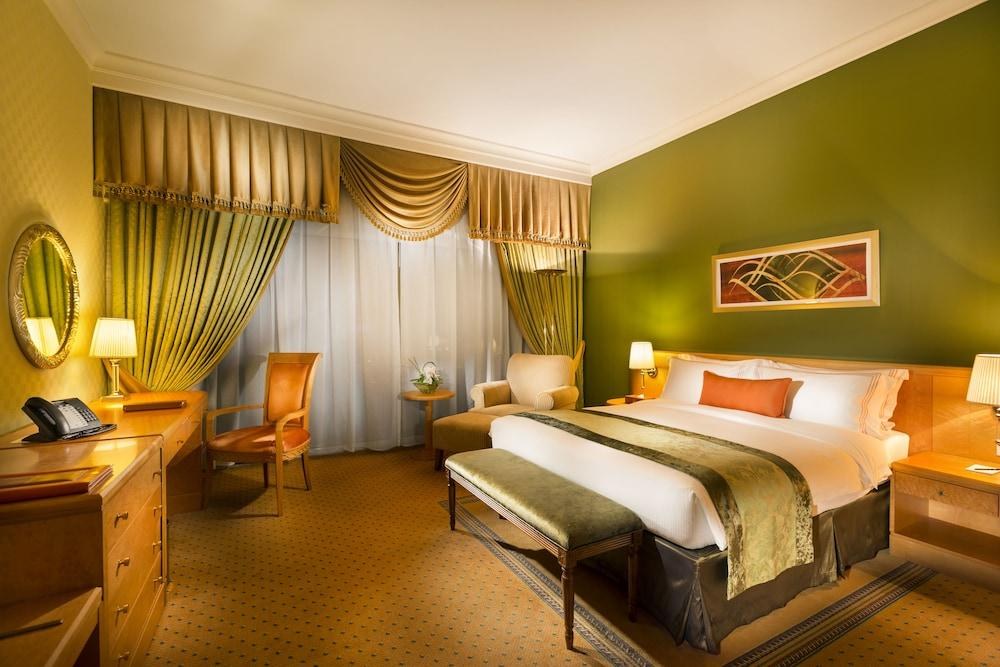 ERTH Abu Dhabi Hotel photo 3