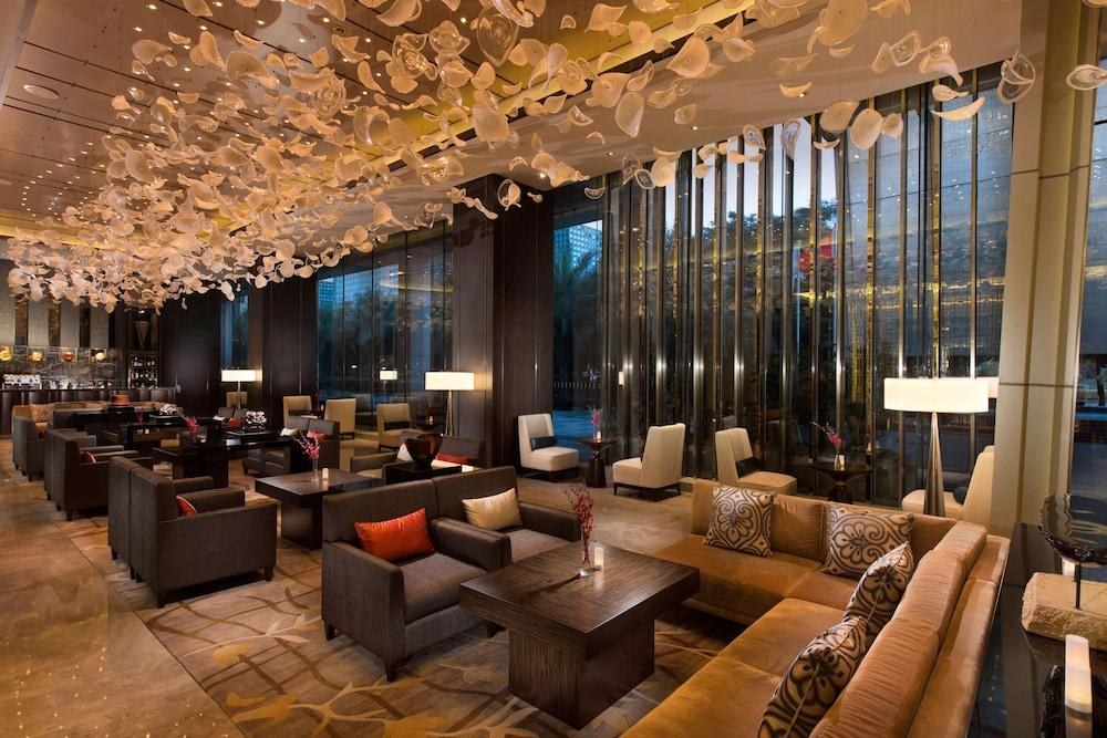 Hilton Shenzhen Futian photo 2