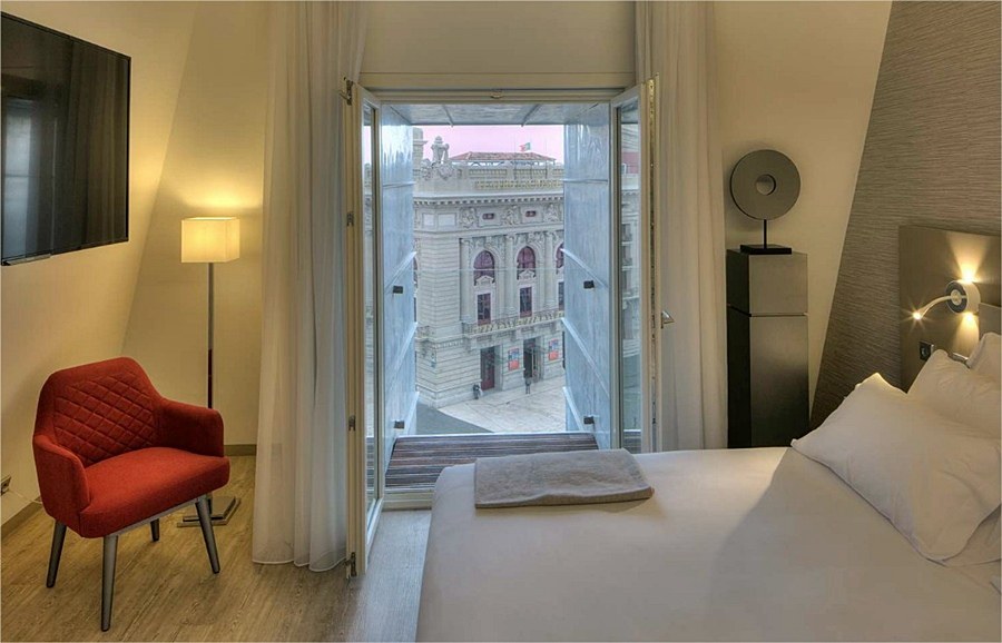 NH PORTO BATALHA photo 1