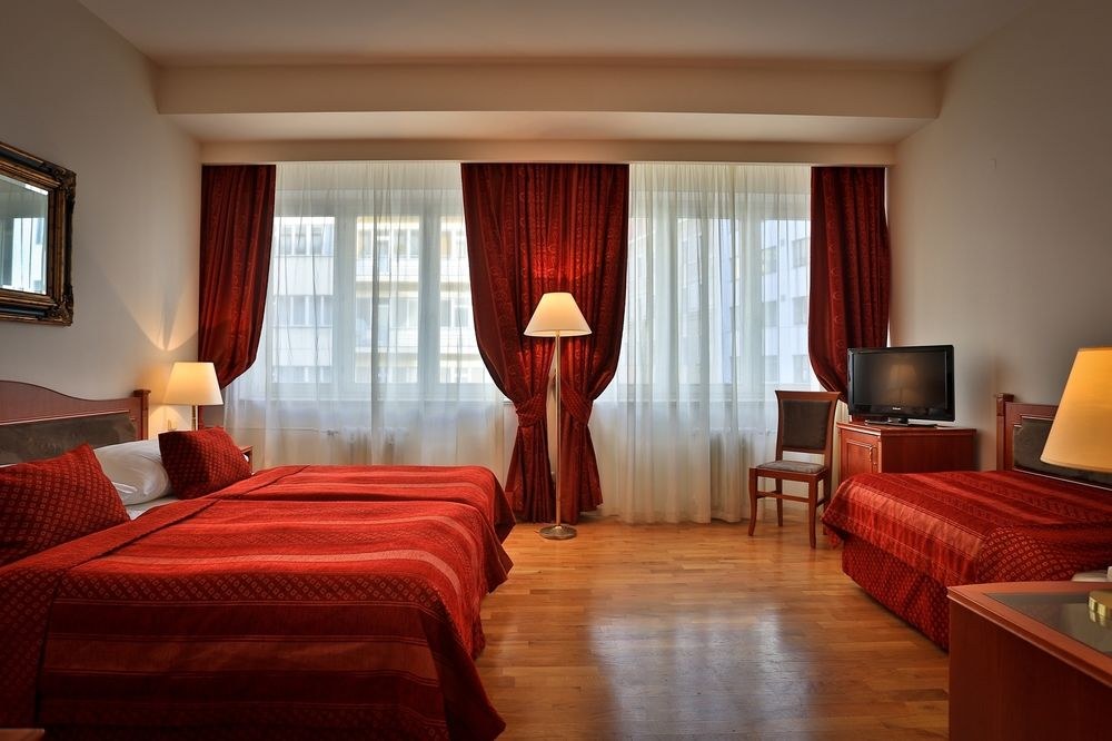BELVEDERE HOTEL photo 1