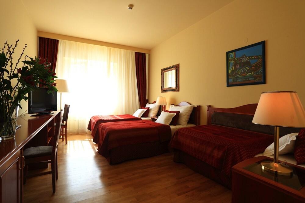 BELVEDERE HOTEL photo 3