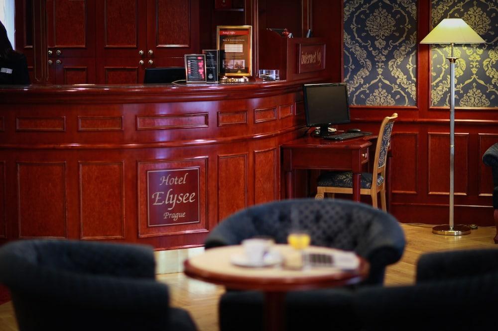 ELYSEE HOTEL photo 3