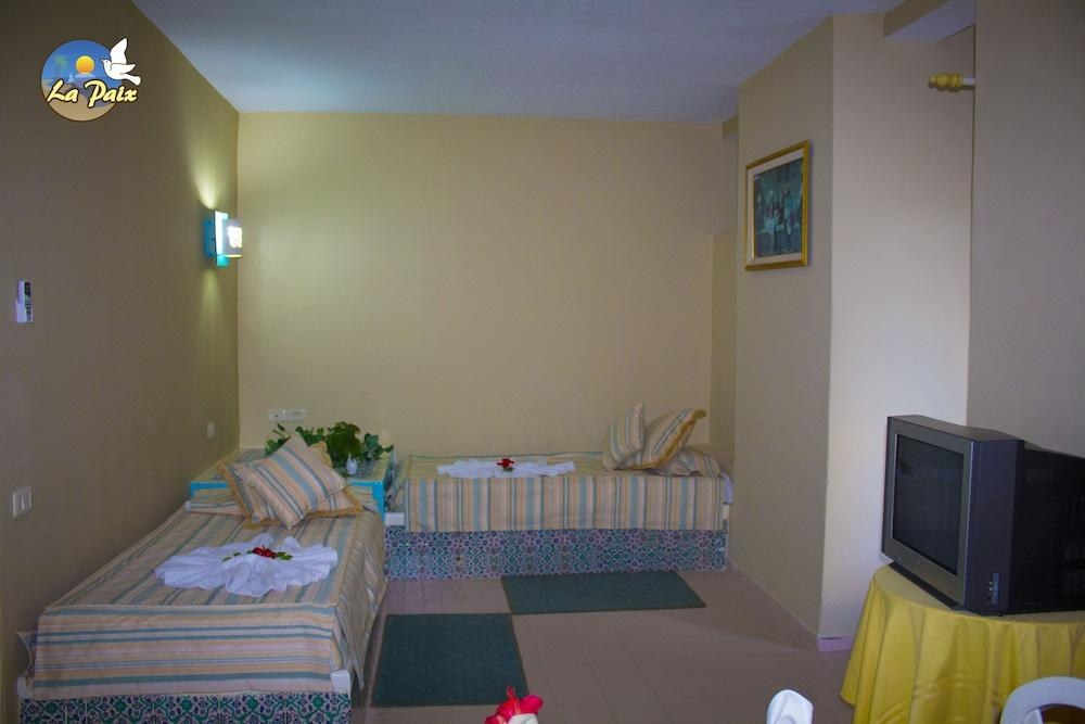 RESIDENCE LA PAIX photo 2
