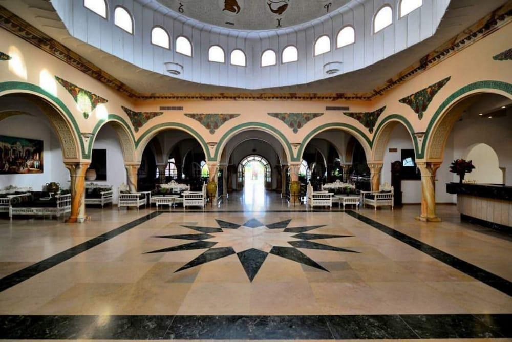 ZODIAC HOTEL photo 4