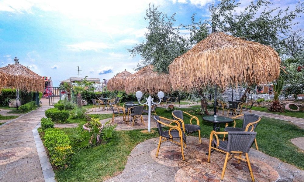 Chaika Beach Resort photo 1