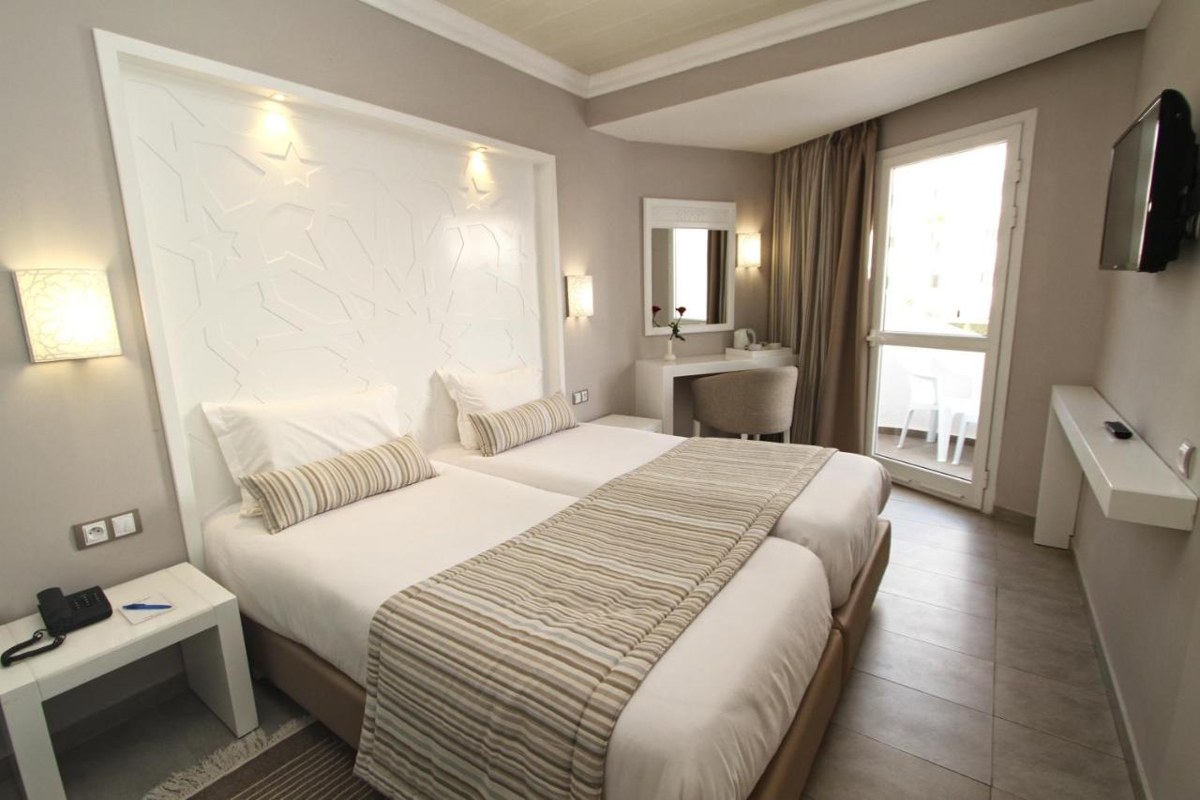 HOTEL SAHARA BEACH photo 1