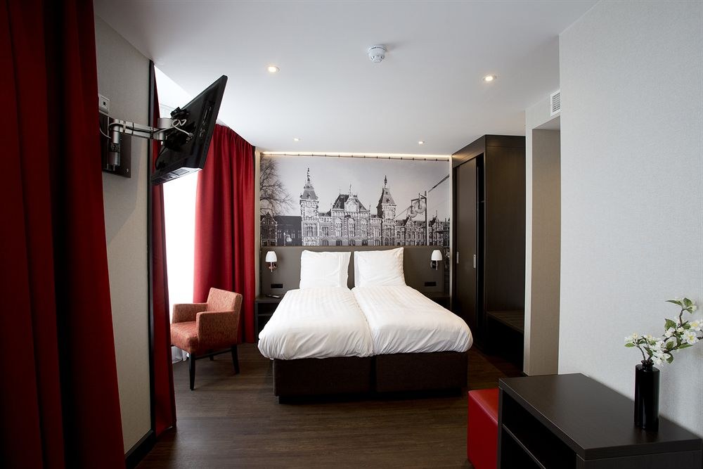 ROYAL AMSTERDAM HOTEL photo 4
