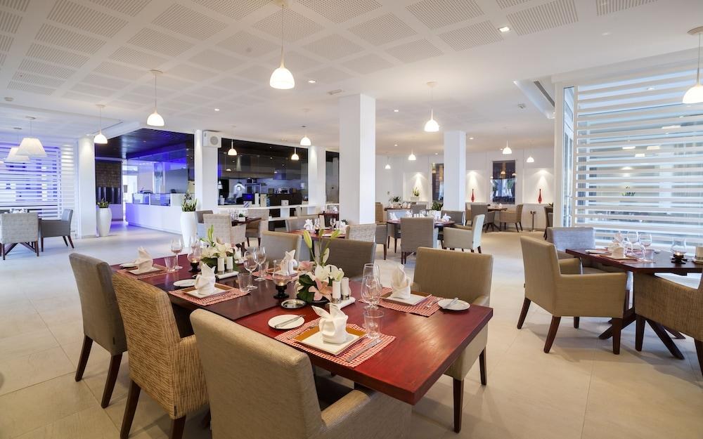 MOVENPICK HOTEL GAMMARTH photo 3