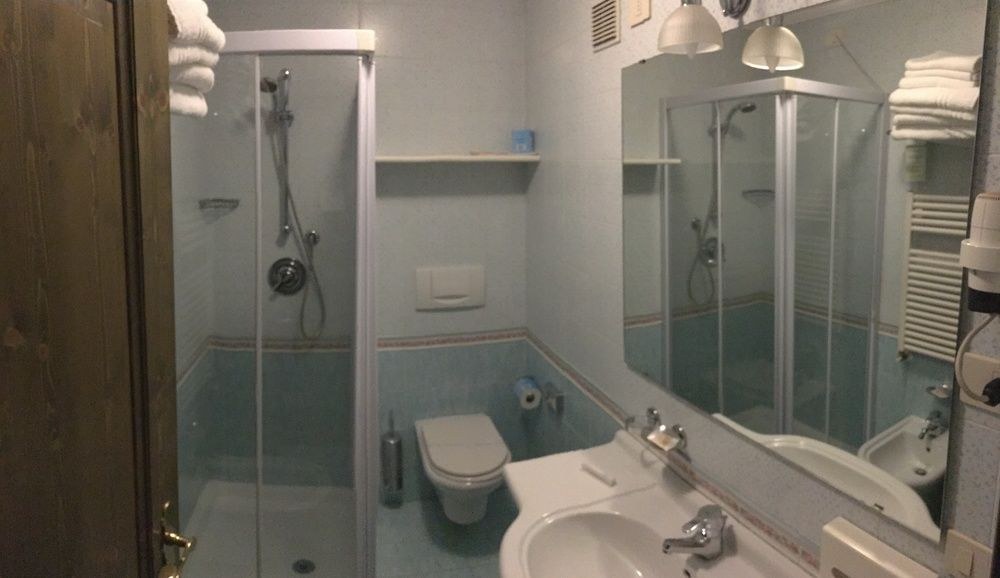 HOTEL PERLA photo 4