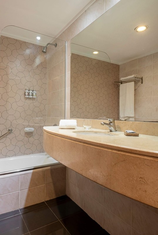 ARGENTA TOWER HOTEL AND SUITES photo 4