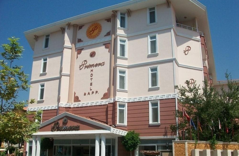 Primera Suite Hotel photo 4