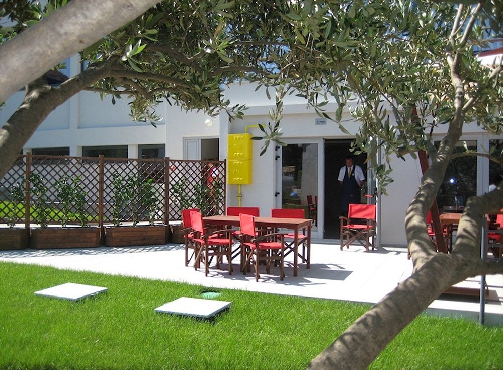 HOTEL IN