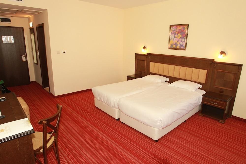 MPM HOTEL SPORT BANSKO photo 3