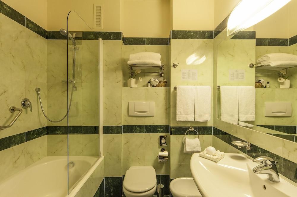 NIL HOTEL photo 2