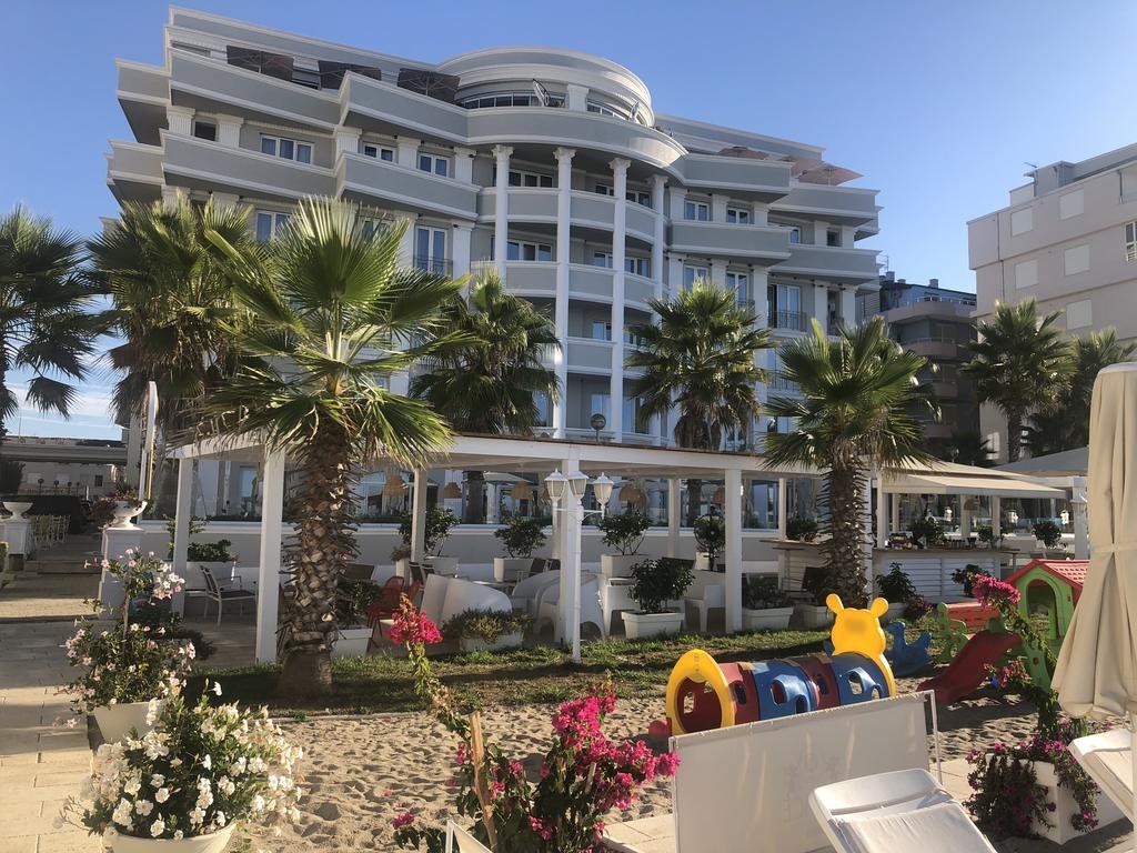 PALACE HOTEL AND SPA DURRES photo 1
