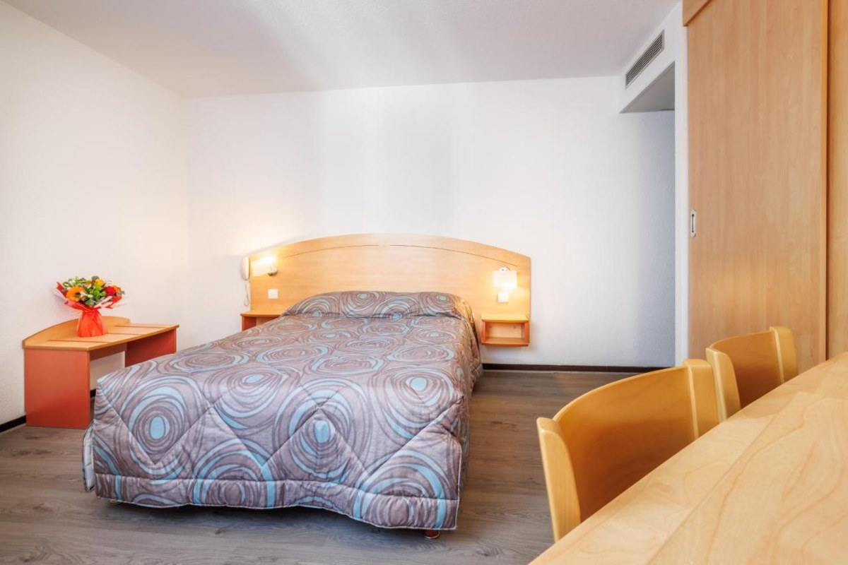 HOTEL ARIANE