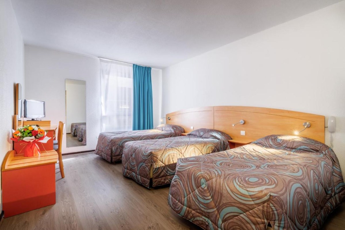 HOTEL ARIANE photo 1