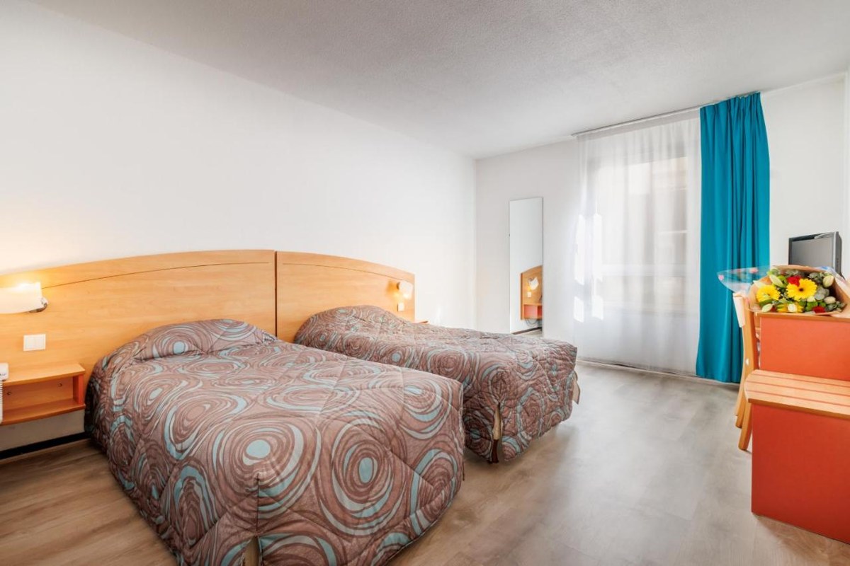 HOTEL ARIANE photo 2