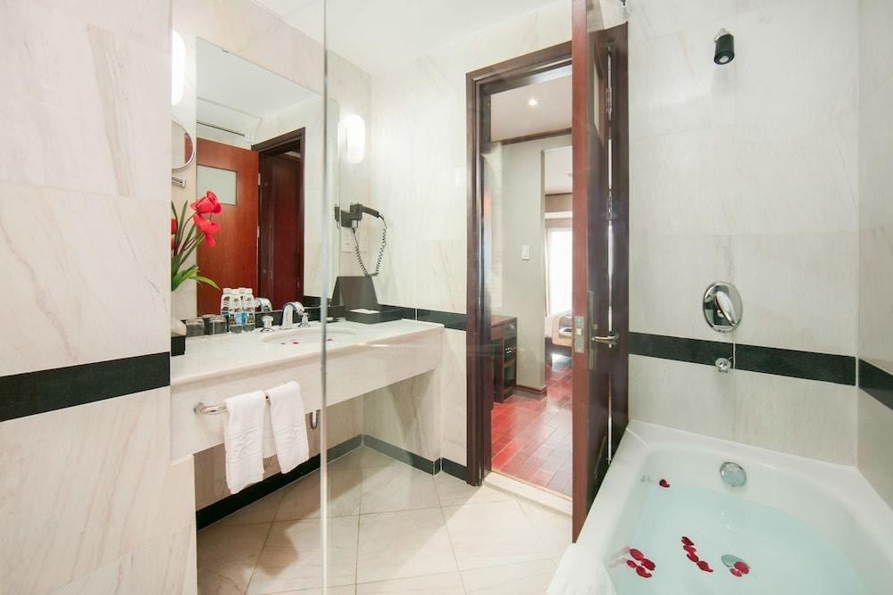 QUOC HOA HANOI HOTEL photo 3