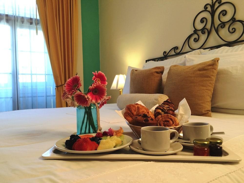 HOTEL CASA LUCIA photo 3