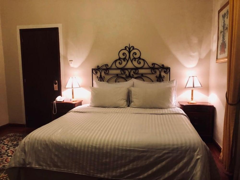 HOTEL CASA LUCIA photo 4