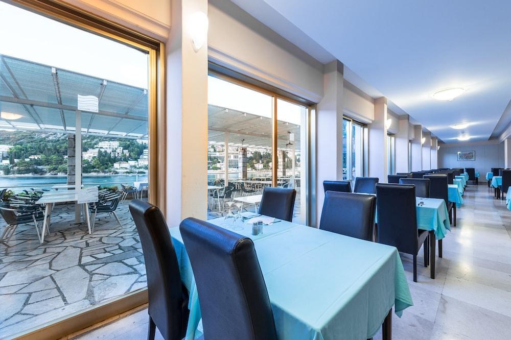 HOTEL VIS photo 2