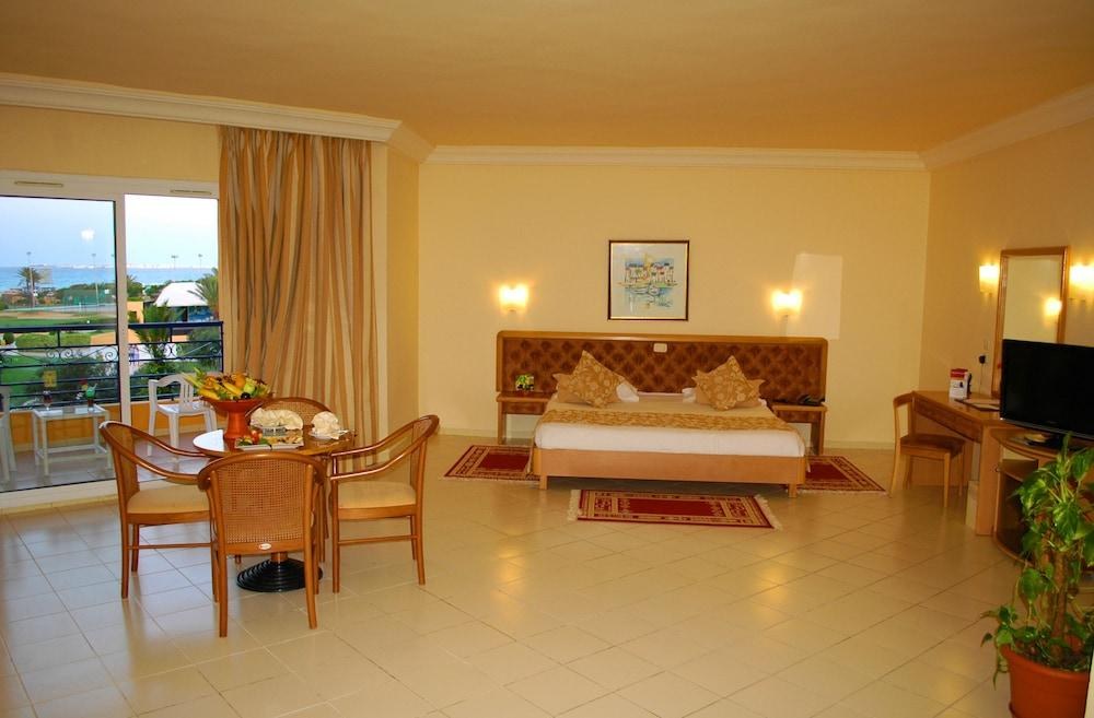 HOTEL NOUR PALACE photo 2