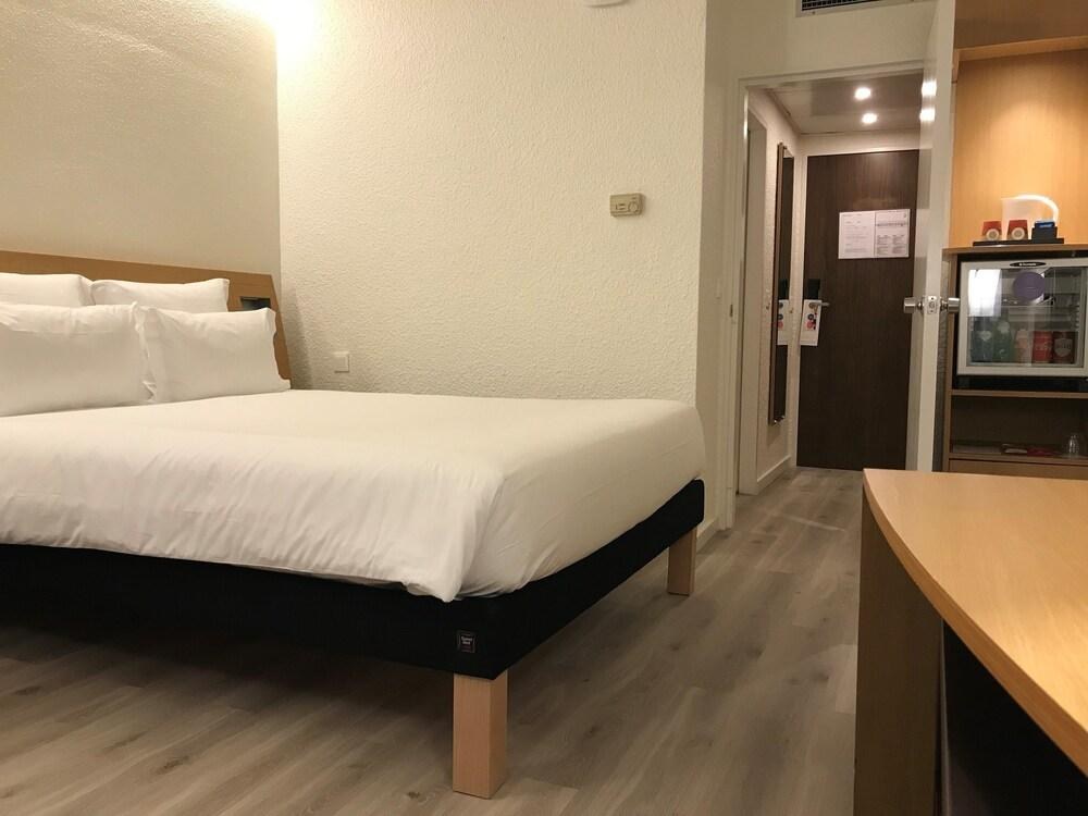 NOVOTEL SETUBAL photo 2