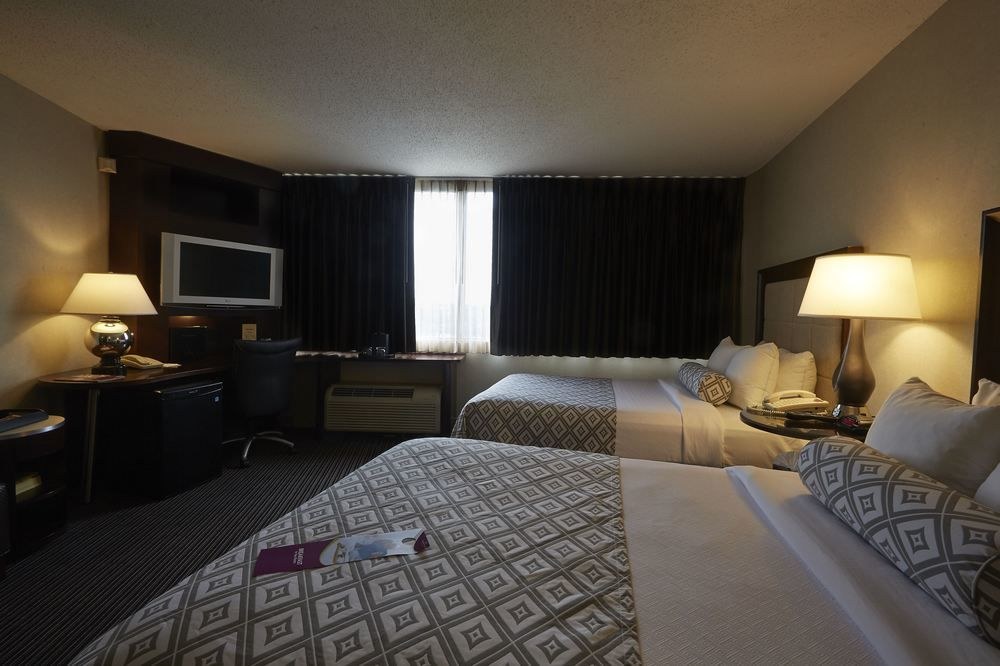 CROWNE PLAZA SYRACUSE photo 1