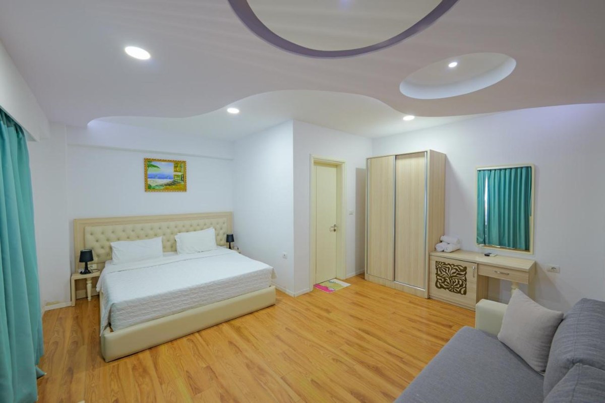 ILIRIA HOTEL photo 2