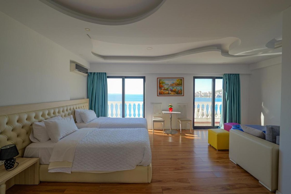 ILIRIA HOTEL photo 4