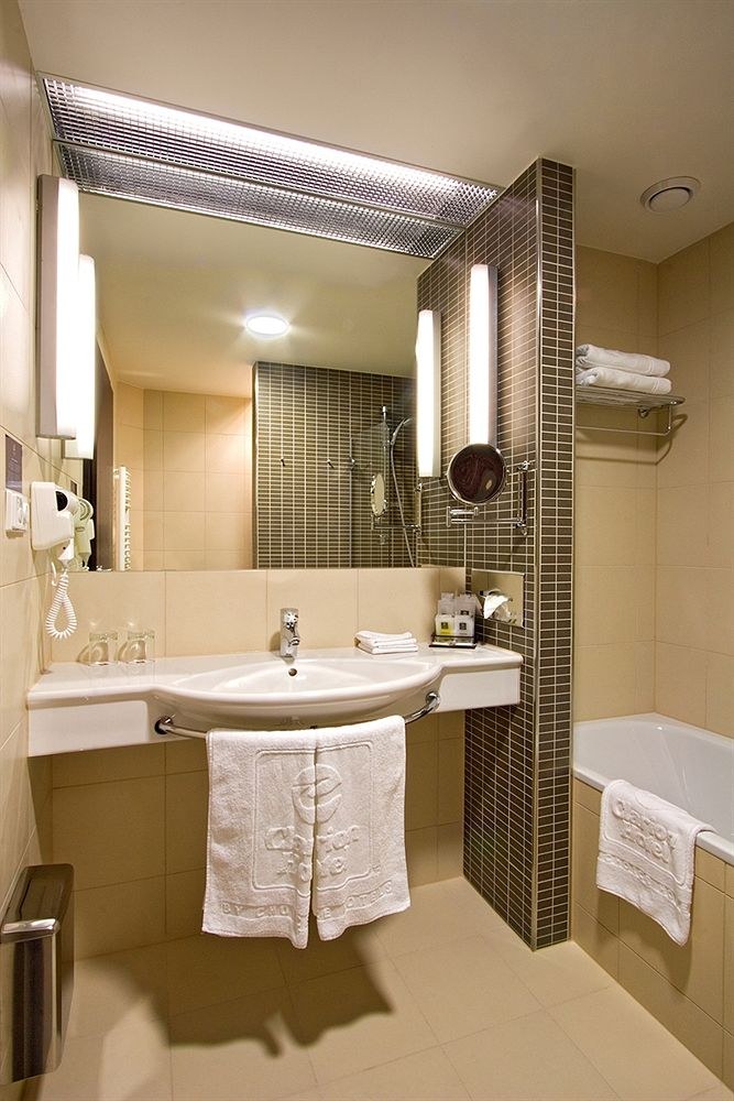 HOTEL CLARION CONGRESS photo 1