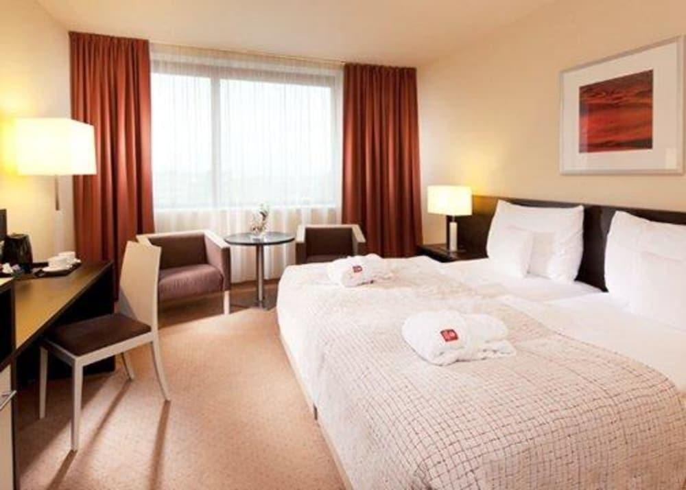 HOTEL CLARION CONGRESS photo 3