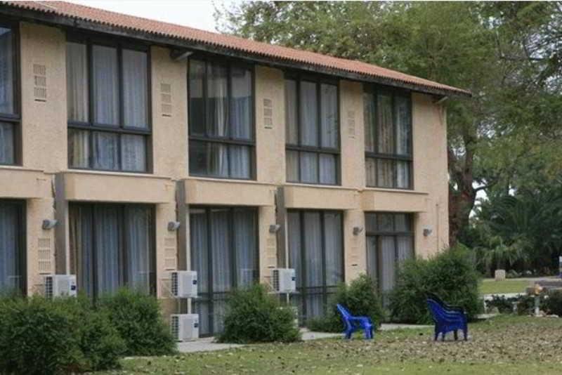 SHEFAYIM KIBBUTZ photo 3