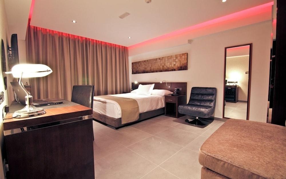 ACHILLEOS CITY HOTEL photo 3