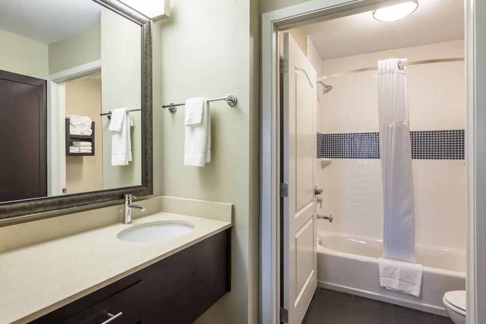 STAYBRIDGE SUITES HOUSTON I-10 WEST-BELTWAY 8 photo 4