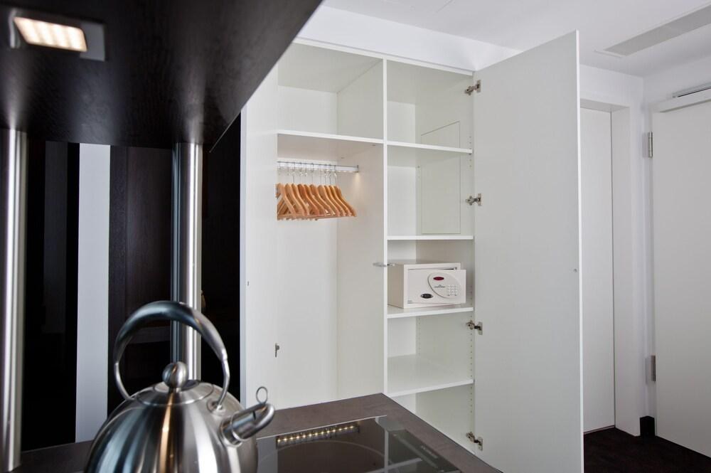 Goodman's Living photo 3