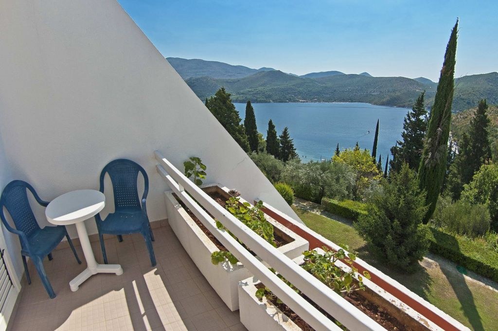HOTEL OSMINE photo 1