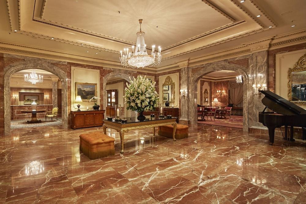THE REGENT HOTEL photo 3