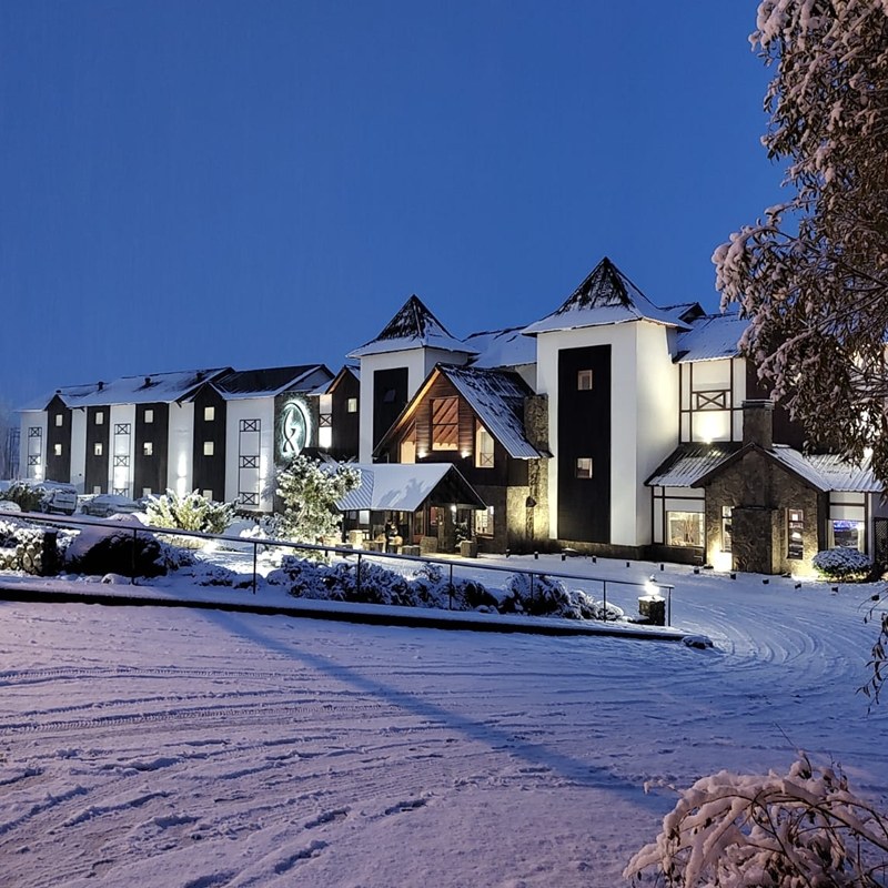 XELENA HOTEL AND SUITES