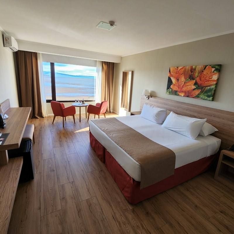 XELENA HOTEL AND SUITES photo 1