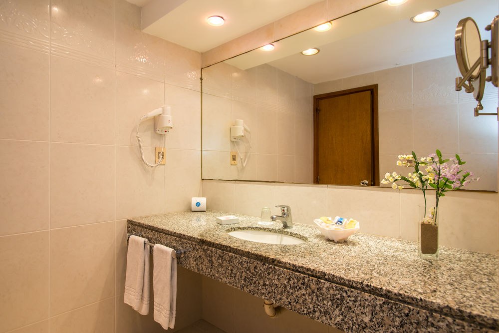 ARMON SUITES HOTEL photo 1