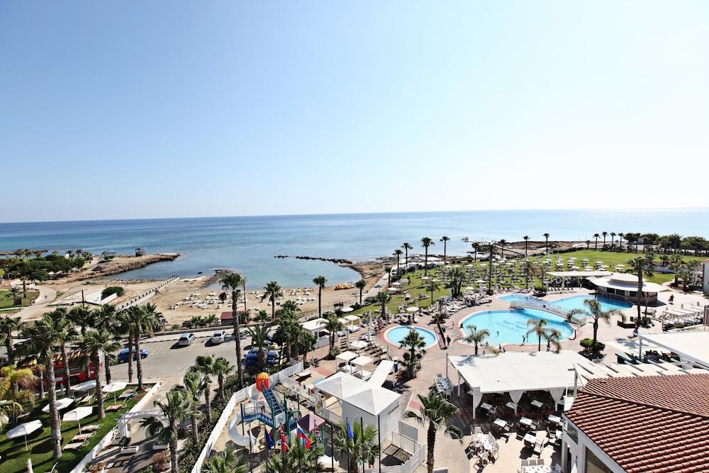 MARLITA BEACH HOTEL APARTMENTS photo 2