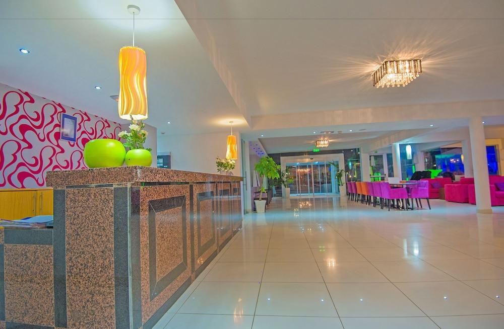 MARLITA BEACH HOTEL APARTMENTS photo 4