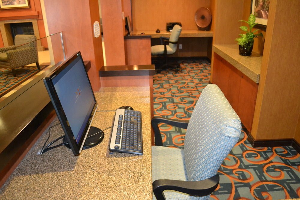 FAIRFIELD INN & SUITES BY MARRIOTT KELOWNA