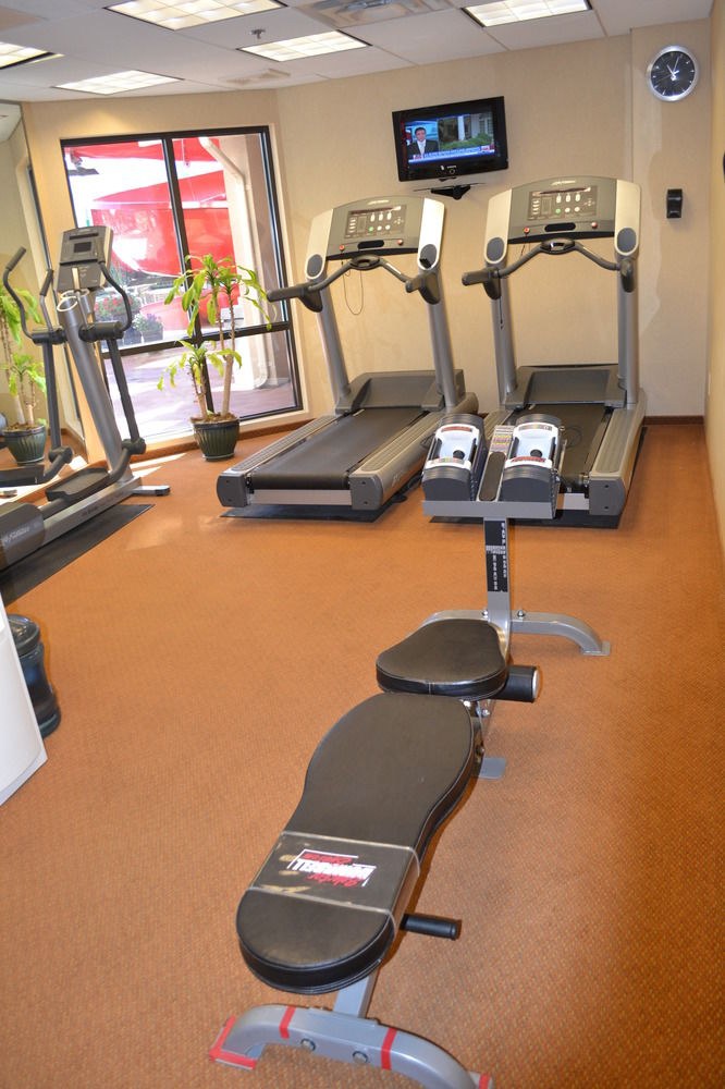 FAIRFIELD INN & SUITES BY MARRIOTT KELOWNA photo 1