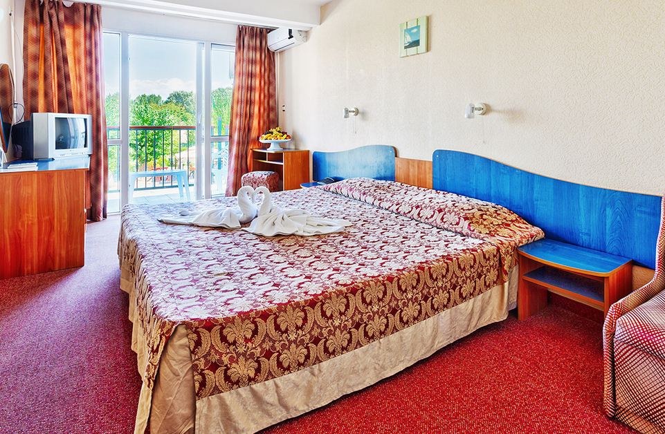AMFORA HOTEL photo 1